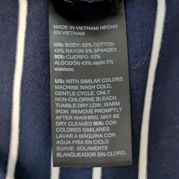 CHICO'S Zenergy UPF, Navy w White Stripes Short Sleeve Short Shift Dress; Size L - Picture 4 of 4